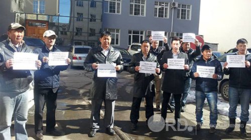 Цээл сумыг бүрхсэн лицензийн хэргийг анхан шатанд буцаалаа 