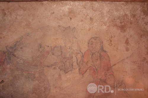 Шороон бумбагарын археологийн олдворын ханын зургийг авран хамгаална 