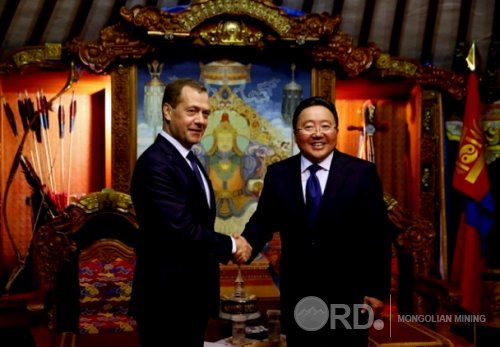 АСЕМ:Д.Медведев Эгийн голын УЦС-ын талаар Монголын Ерөнхийлөгчтэй ярилцав
