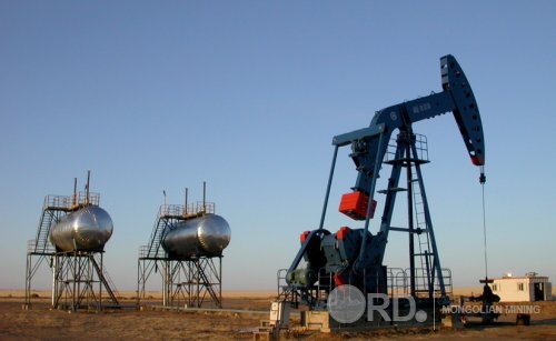 Бидний олборлодог түүхий тос Оросоос импортолдог газрын тосны бүтээгдэхүүнтэй тэнцлээ