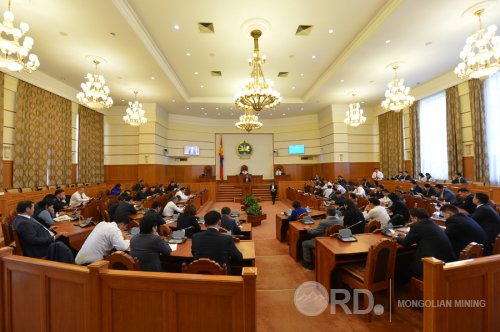 ЗАСГИЙН ГАЗАР ХООРОНДЫН ЕРӨНХИЙ ХЭЛЭЛЦЭЭРИЙГ СОЁРХОН БАТЛАХ ТУХАЙ ХУУЛИЙГ БАТАЛЛАА