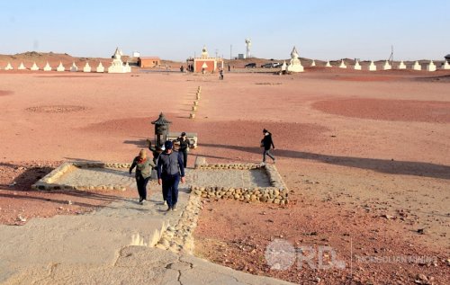 ДУРСГАЛТ ГАЗРУУДЫН ХАМГААЛАЛТЫН ЗЭРГИЙГ АХИУЛАХ ШААРДЛАГАТАЙ БОЛЖЭЭ