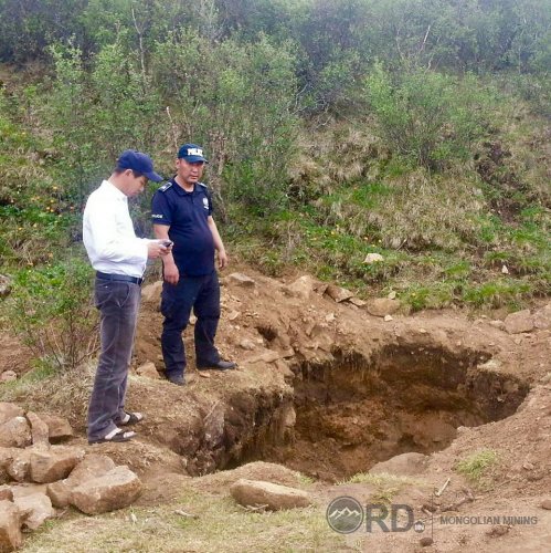 Тусгай бэлтгэлтэй ирж ХИРГИСҮҮР ухсан этгээдүүдийг баривчилжээ