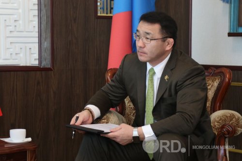 Д.Сумъяабазар сайд аа, дотоодын газрын тосны мэдээлэл хэзээ ил болох вэ Д.Сумъяабазар сайд аа, дотоодын газрын тосны мэдээлэл хэзээ ил болох вэ