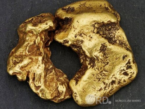 Их Британид 121 граммын цул алт олджээ