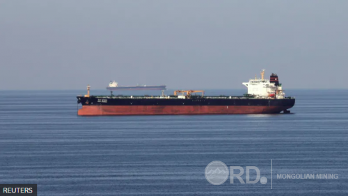 Америкийн нефть тээвэрлэгч хөлөг онгоцыг Иран улс саатуулжээ